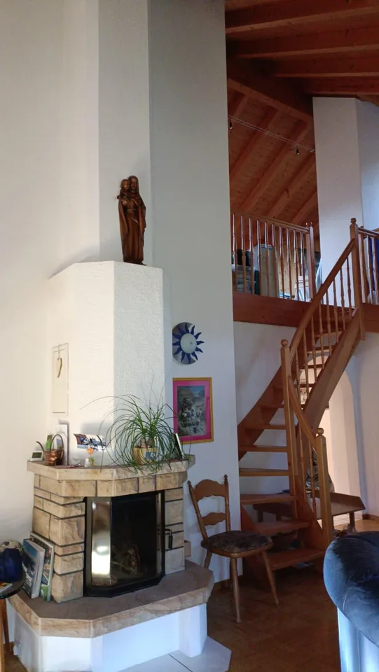 Grosse, helle 5.5 Zimmer Maisonette-/Attikawohnung