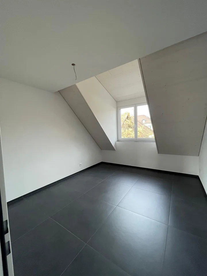 Exklusive Dach-Maisonette-Wohnung im Sunnedörfli Thundorf