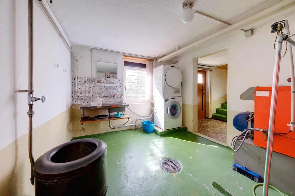 Einfamilienhaus mit grossem Garten wünscht sich eine zweite Jugend – photo 16 of 20