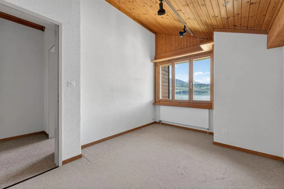 4.5 Zimmer Maisonette in Merligen – Foto 9 von 13
