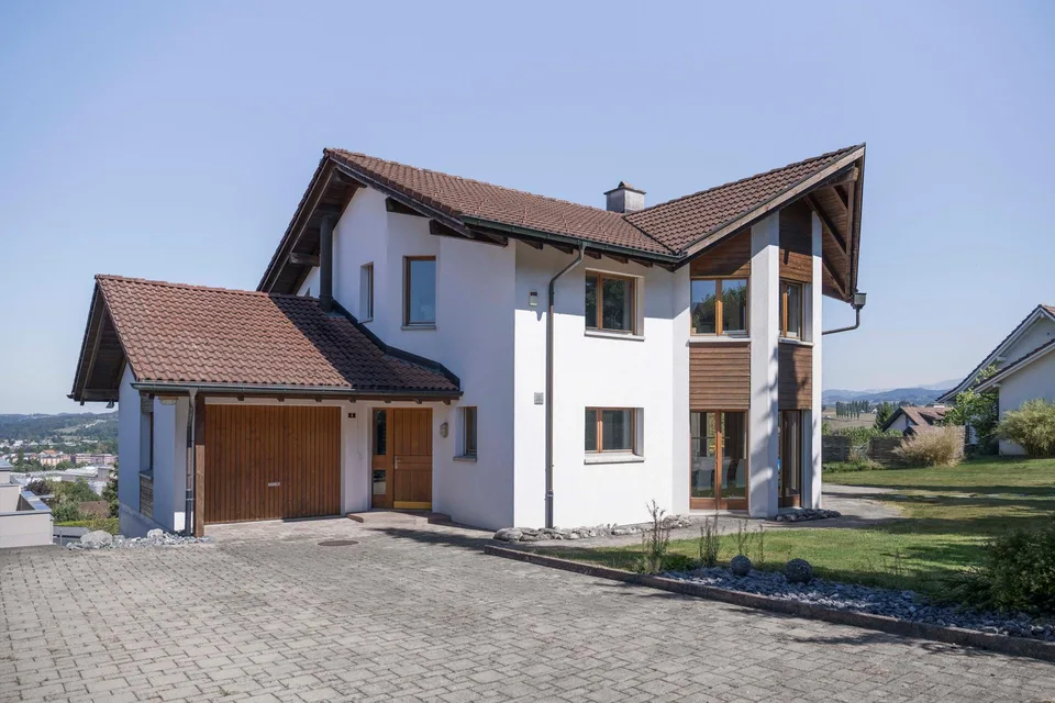 7 Zi.-Haus mit Studio – foto 2 di 16