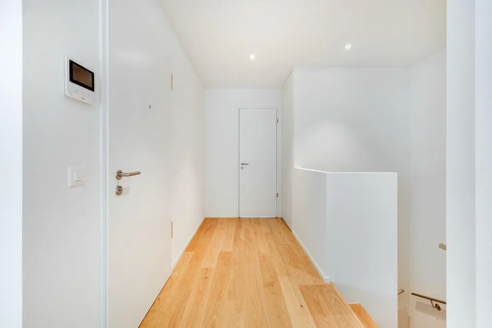 Moderne Garten-Maisonette – urban wohnen im grünen Riehen (W0.2) – Foto 12 von 22