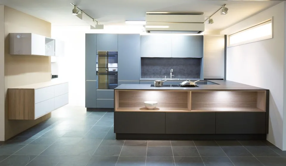 3.5-Zimmer-Wohntraum mit Seesicht - modern und hochwertig – foto 3 di 4