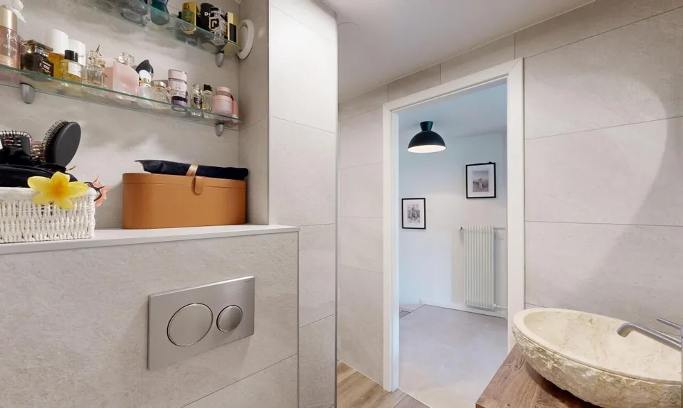 Schönes Dachgeschoss in Borex komplett renoviert – Foto 10 von 11