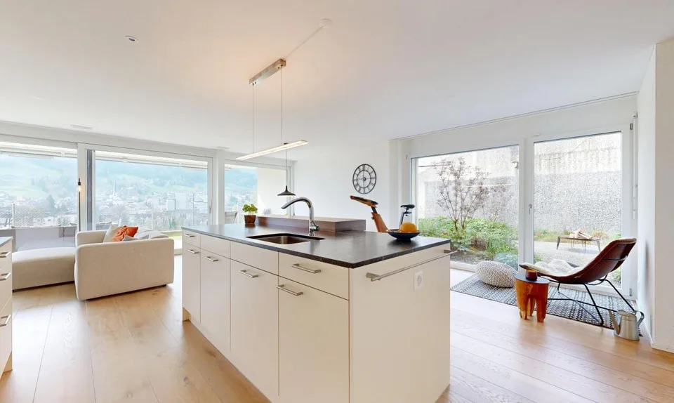 3.5-room garden apartment with plenty of privacy – photo 4 of 11