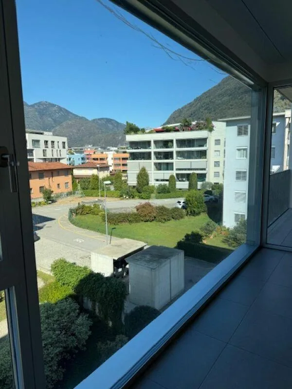 Vendiamo moderno e luminoso 3.5 locali ad Ascona – Foto 8 von 18