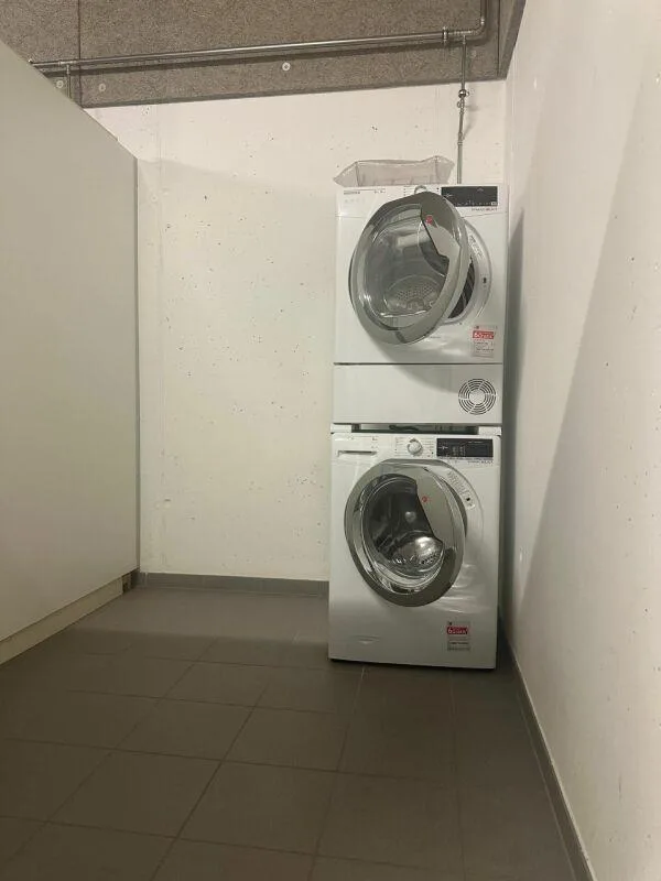 Wir verkaufen eine moderne 3,5-Zimmer-Wohnung mit Balkon in einer r... – Foto 18 von 18