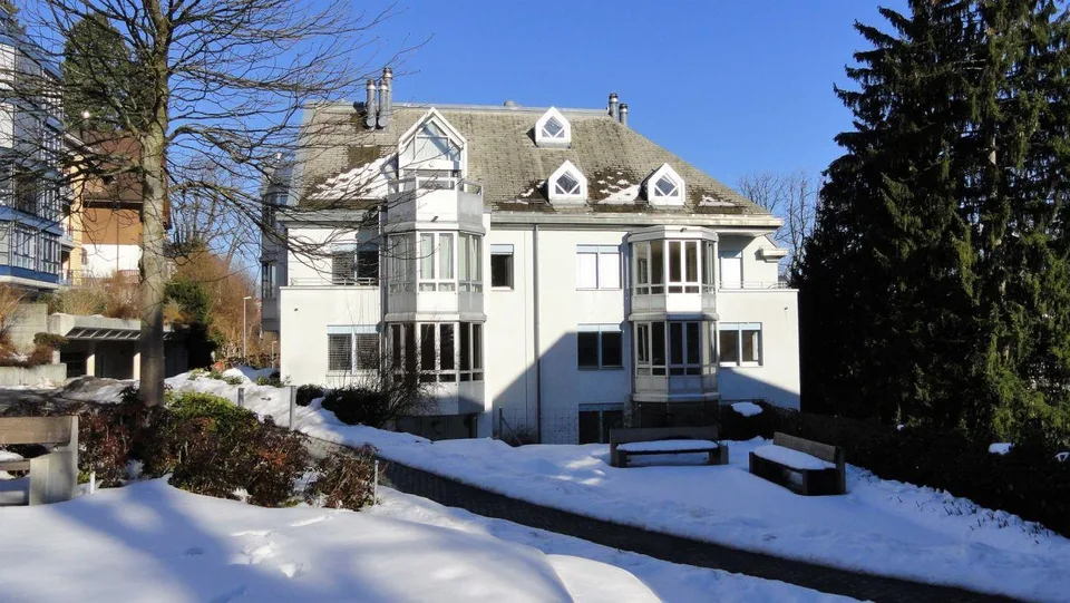 Moderne 5 ½-Zimmer Maisonette-Wohnung an ruhiger, zentraler Lage – foto 15 di 17