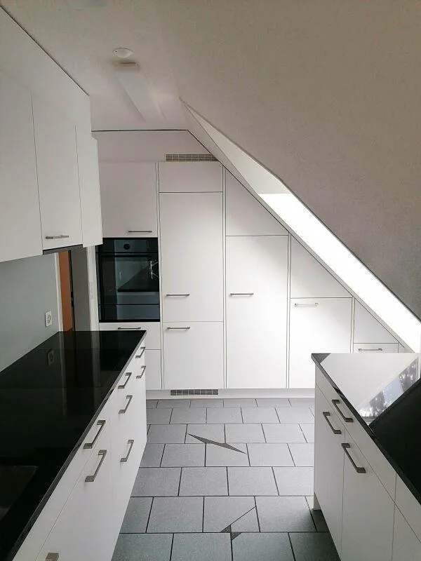 Moderne 5 ½-Zimmer Maisonette-Wohnung an ruhiger, zentraler Lage – foto 5 di 17