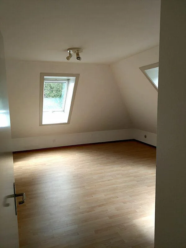 Moderne 5 ½-Zimmer Maisonette-Wohnung an ruhiger, zentraler Lage – foto 14 di 17