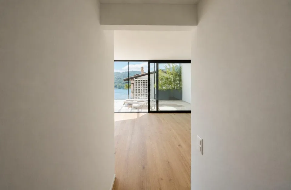 Pura - Élégant attique de 4,5 pièces avec grande terrasse couverte et vue sur le lac – photo 7 sur 9
