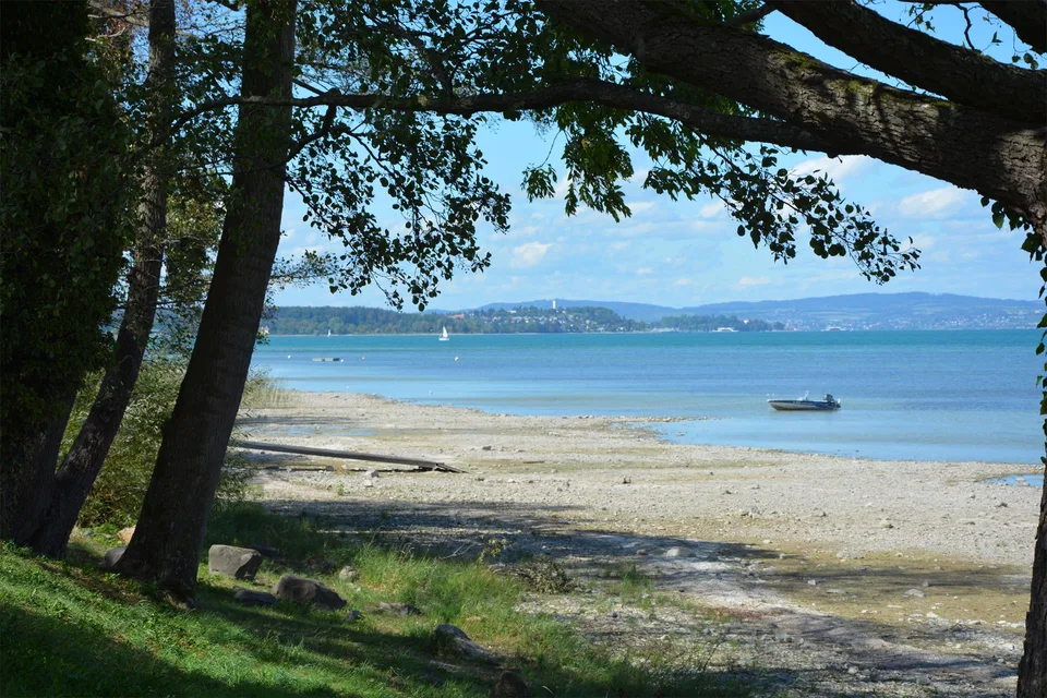 Bezahlbarer Wohn(T)raum am Bodensee! Grosszügige 3.5 Zi. Maisonette – foto 2 di 16