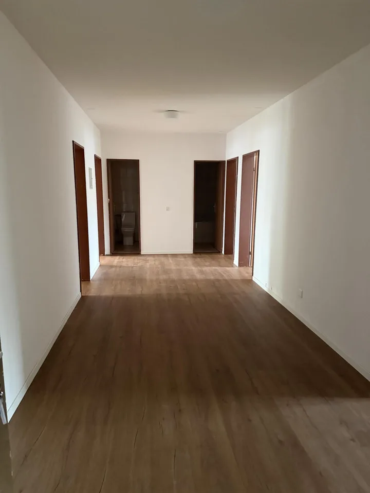 Attraktive Familienwohnung im Erdgeschoss – Foto 3 von 8