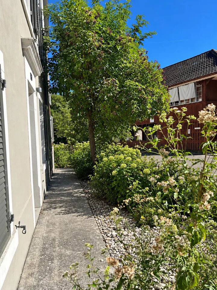 3- Zimmerwohnung mit Gartensitzplatz im Herzen von Sissach