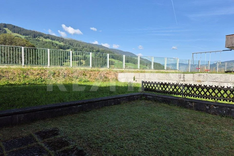 5-Zimmer-Wohnung mit zwei Terrassen in Serneus – Erstwohnsitz