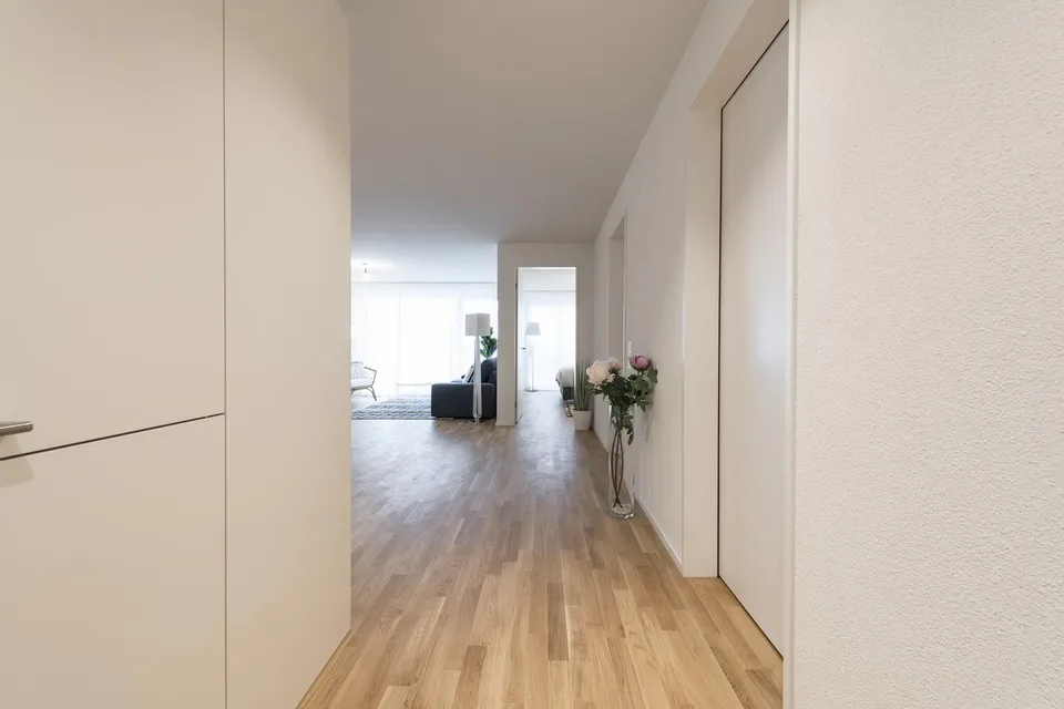 Stilvoll wohnen in zentraler Lage 2.5-Zimmerwohnung mit Balkon – foto 2 di 7