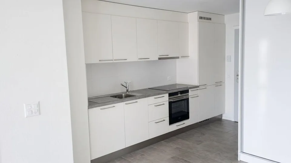 Helles 2,5-Zimmer-Wohnung mit Balkon – Foto 5 von 9