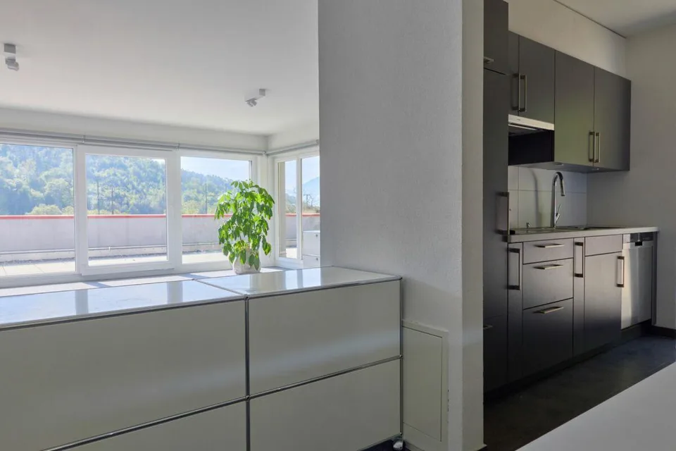Belle surface administrative avec grande terrasse 200 m2 ! – Foto 6 von 10