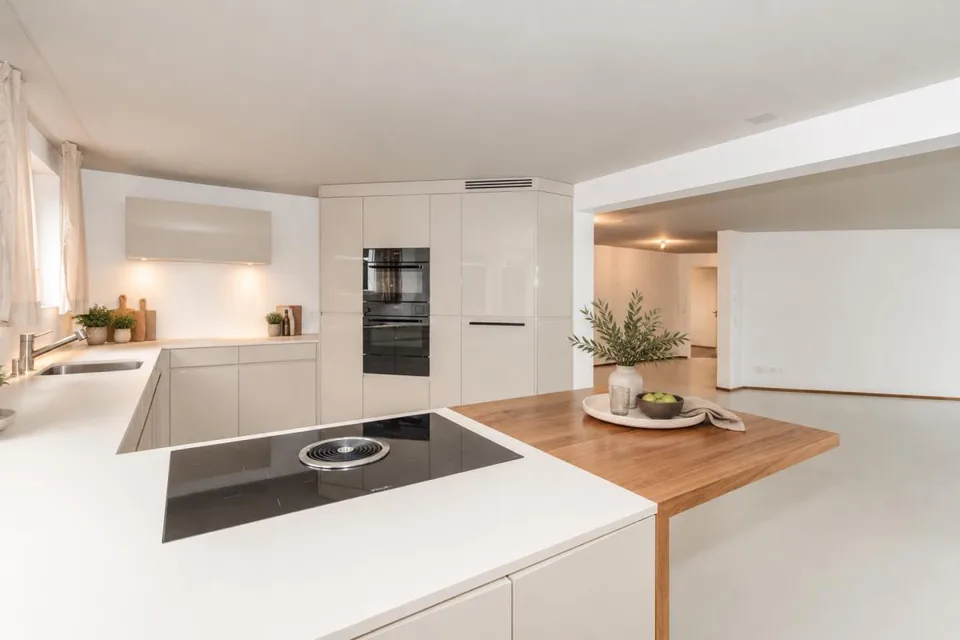Grosses 6.5-Zimmer-Doppeleinfamilienhaus an bevorzugter Wohnlage - ... – Foto 5 von 14