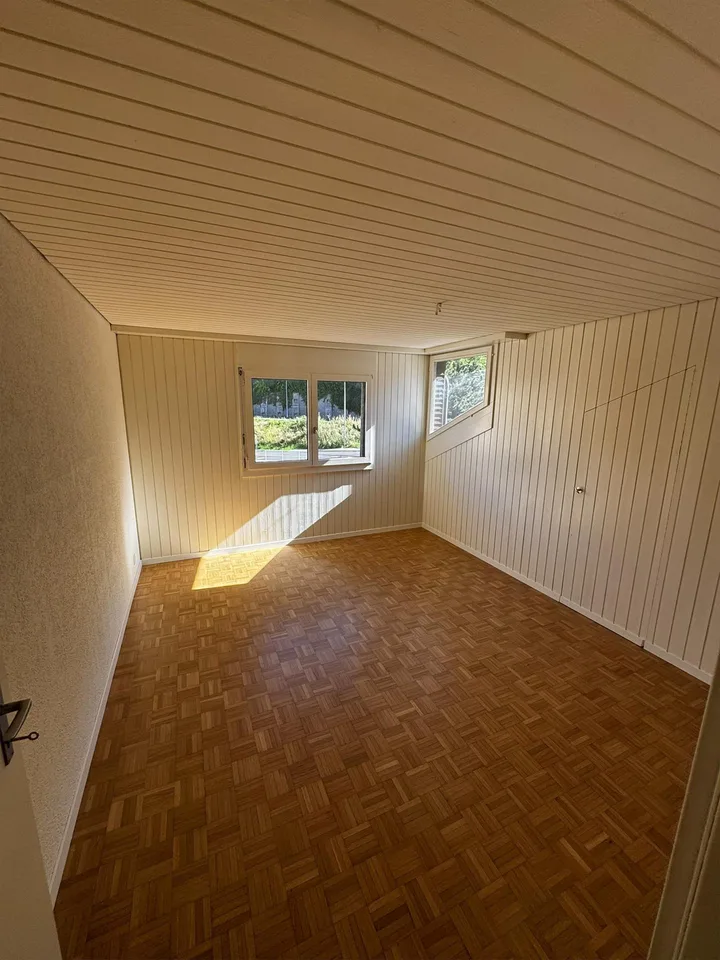 Schöne 3.5-Zimmerwohnung mit grossem Balkon