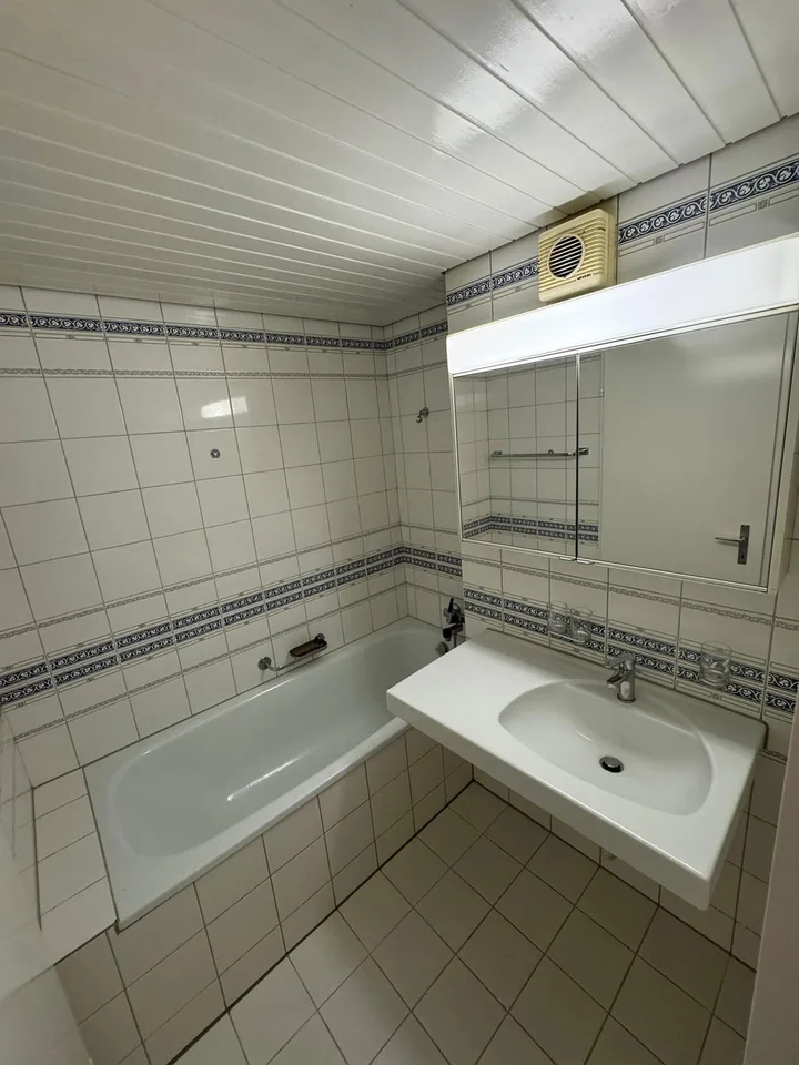 Schöne 3.5-Zimmerwohnung mit grossem Balkon
