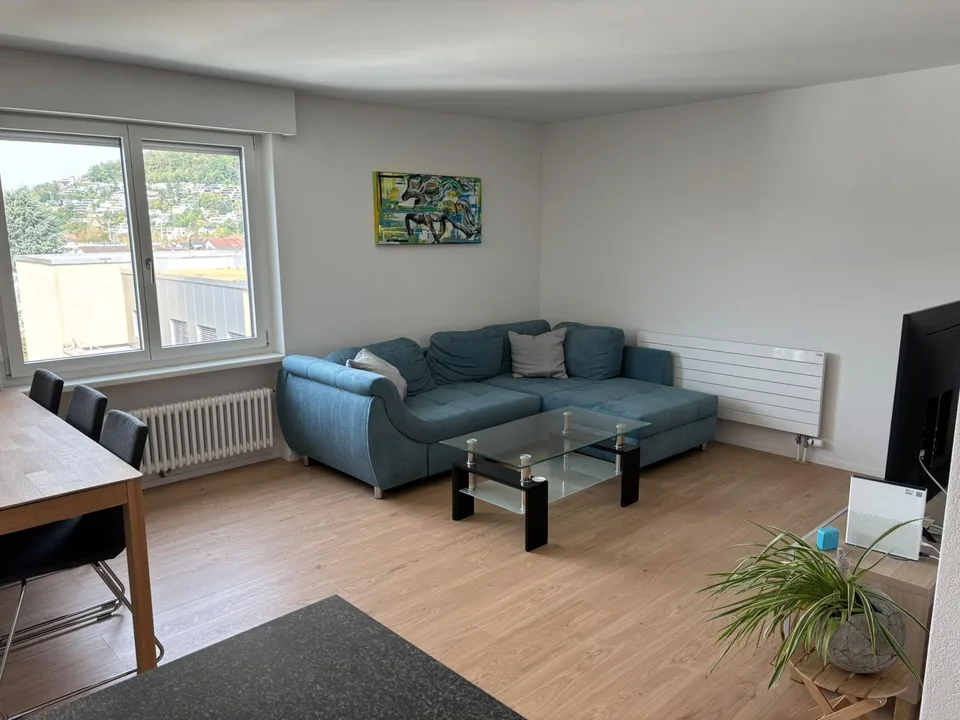 Moderne 3-5-Zimmerwohnung an zentraler Lage