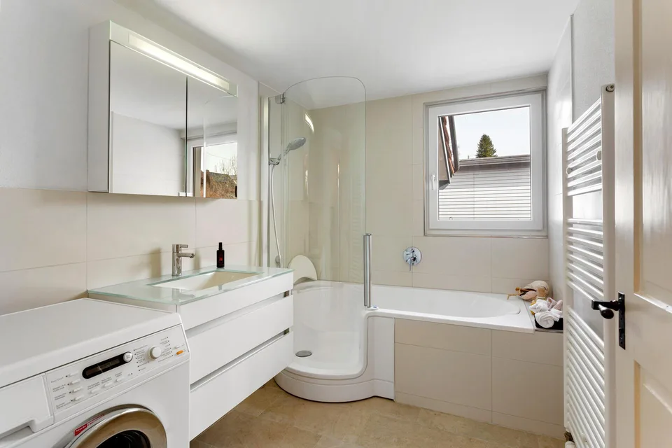 Casa di 5,5 locali con fascino speciale e potenziale di sviluppo – foto 10 di 14