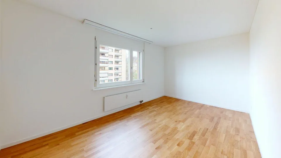 Beautiful single apartment with large balcony