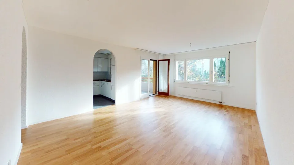 Beautiful single apartment with large balcony