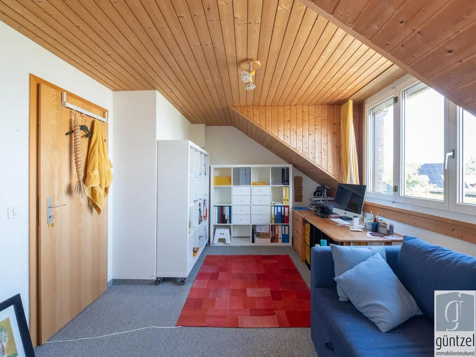 Kleines Raumwunder: 5-Zimmer-Einfamilienhaus in Seenähe – Foto 9 von 13