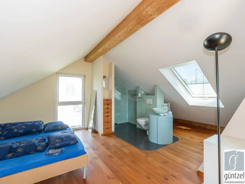 Kleines Raumwunder: 5-Zimmer-Einfamilienhaus in Seenähe – Foto 11 von 13