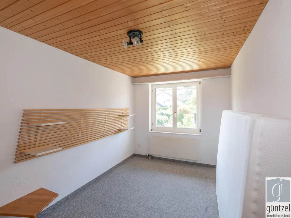 Kleines Raumwunder: 5-Zimmer-Einfamilienhaus in Seenähe – Foto 8 von 13