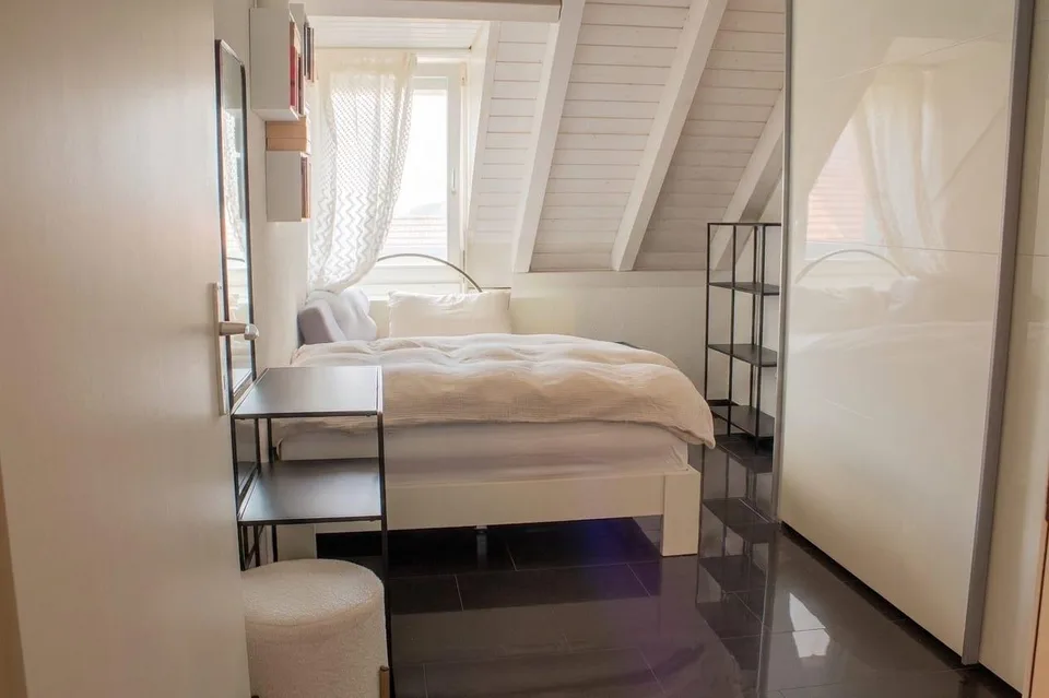 Mehr als eine Wohnung: 5.5 Zimmer auf drei Ebenen – Foto 4 von 15