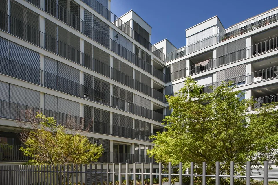 Appartamento moderno in posizione centrale – foto 2 di 13