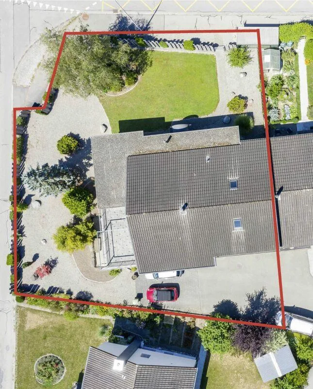 Casa bifamiliare di 8,5 locali con grande potenziale – foto 10 di 10