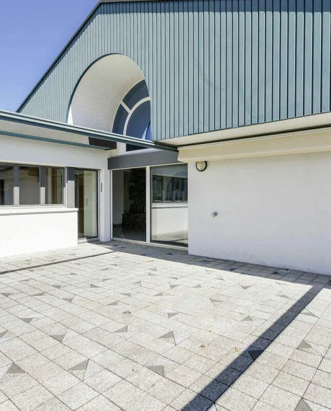 Casa bifamiliare di 8,5 locali con grande potenziale – foto 7 di 10
