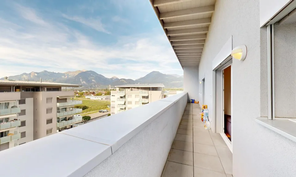 Large attic with 60m² terrace and mountain view. – photo 9 of 11