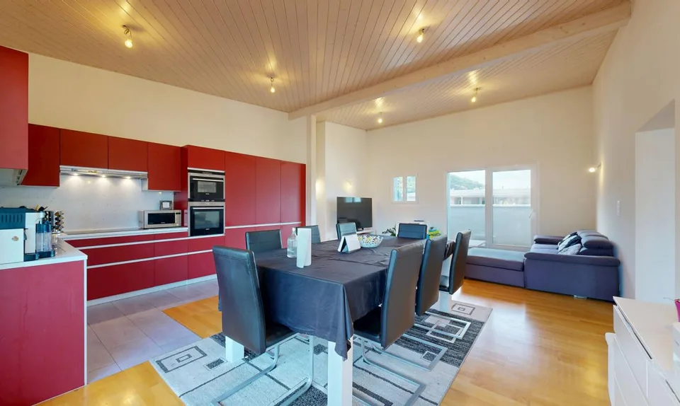 Large attic with 60m² terrace and mountain view. – photo 3 of 11