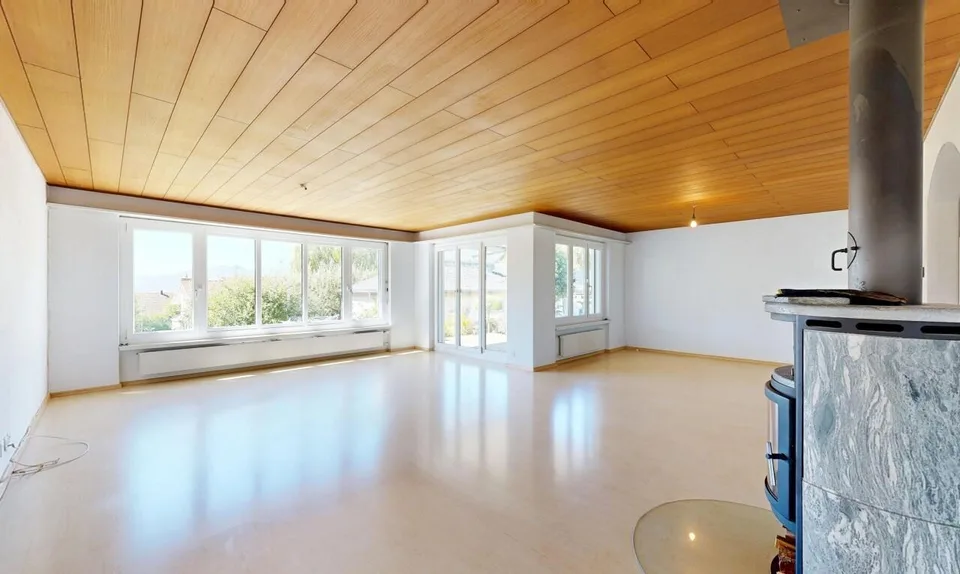Ihr neuer Familientraum - Bungalow an erhöhter Lage mit Sicht ins Thal – Foto 3 von 11