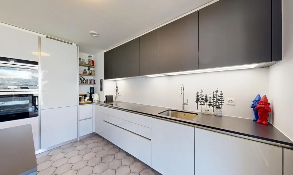 Appartement 4,5 pièces avec généreux espaces extérieurs et jardin – photo 8 sur 11