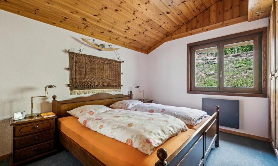 Exclusive: Large chalet in Val de Bagnes with a superb location – photo 8 of 11