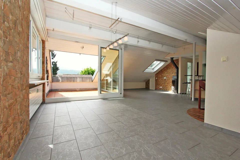 Maisonette mit Dachterrasse und Weitblick – Foto 2 von 14