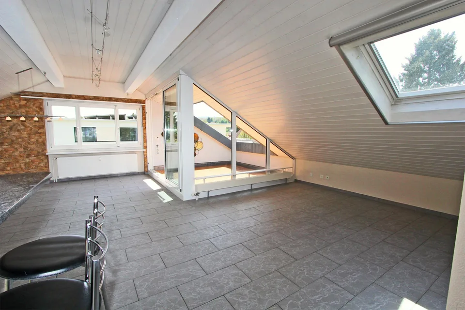 Maisonette mit Dachterrasse und Weitblick – Foto 9 von 14