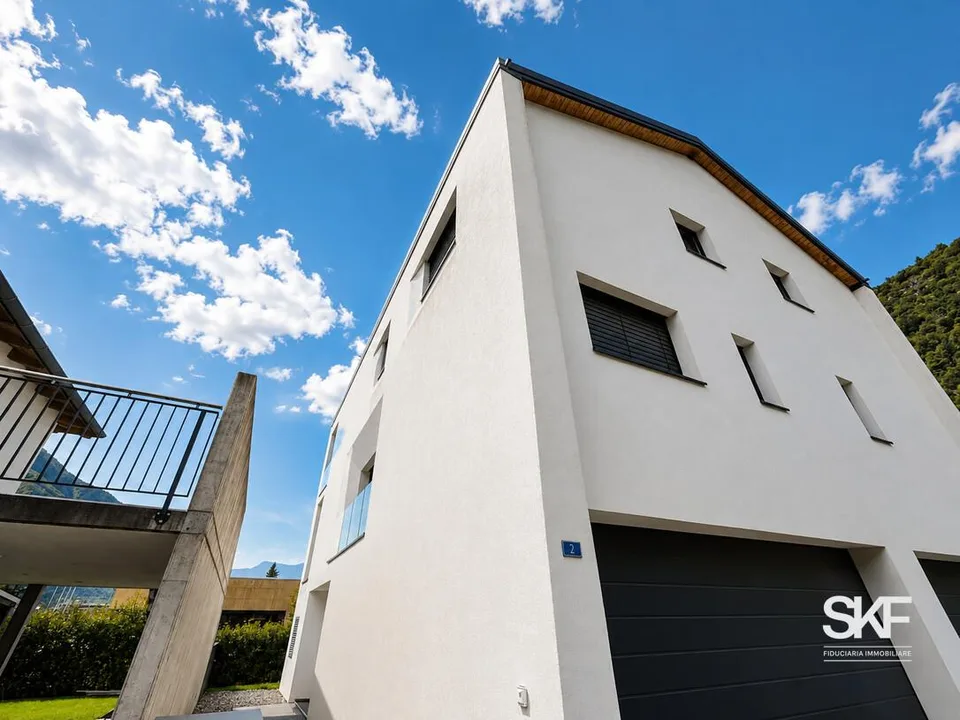 ROVEREDO - VENDESI MODERNA PROPRIETÀ CON VISTA APERTA – foto 14 di 25