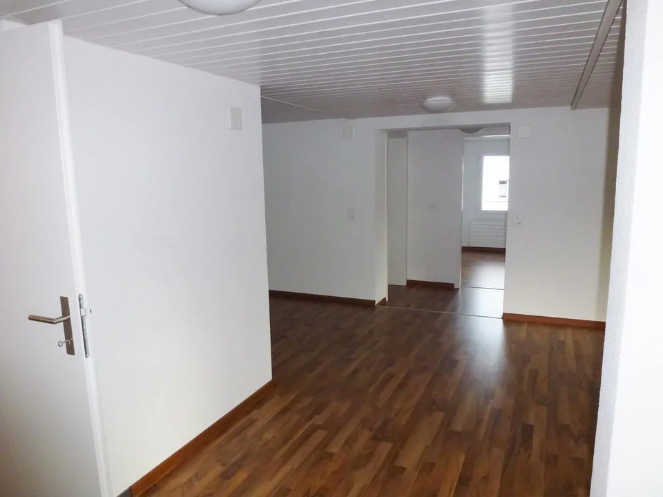 4.5-Zimmer-Wohnung mit grosser Terrasse und fantastischer Aussicht – photo 18 sur 20