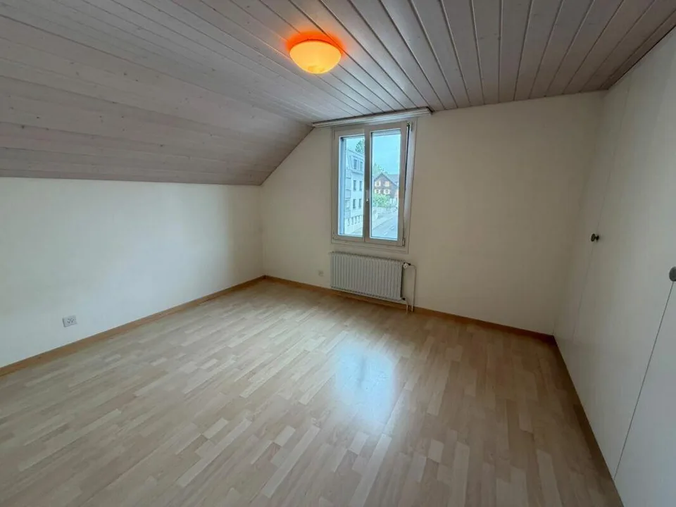 5.5-Zimmerwohnung im Dorfzentrum