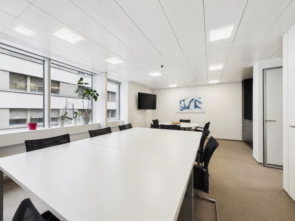 Arbeiten, wo Luzern lebt | Bürofläche in der Neustadt – Foto 10 von 15