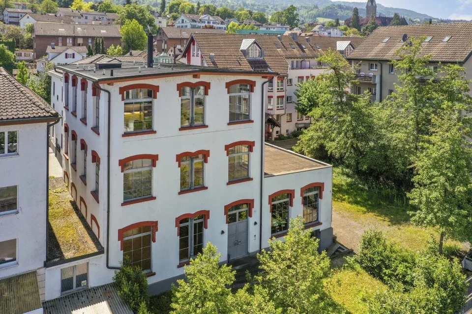 Maison loft historique unique avec vue sur le lac et beaucoup d'espace pour vivre et travailler – photo 10 sur 32