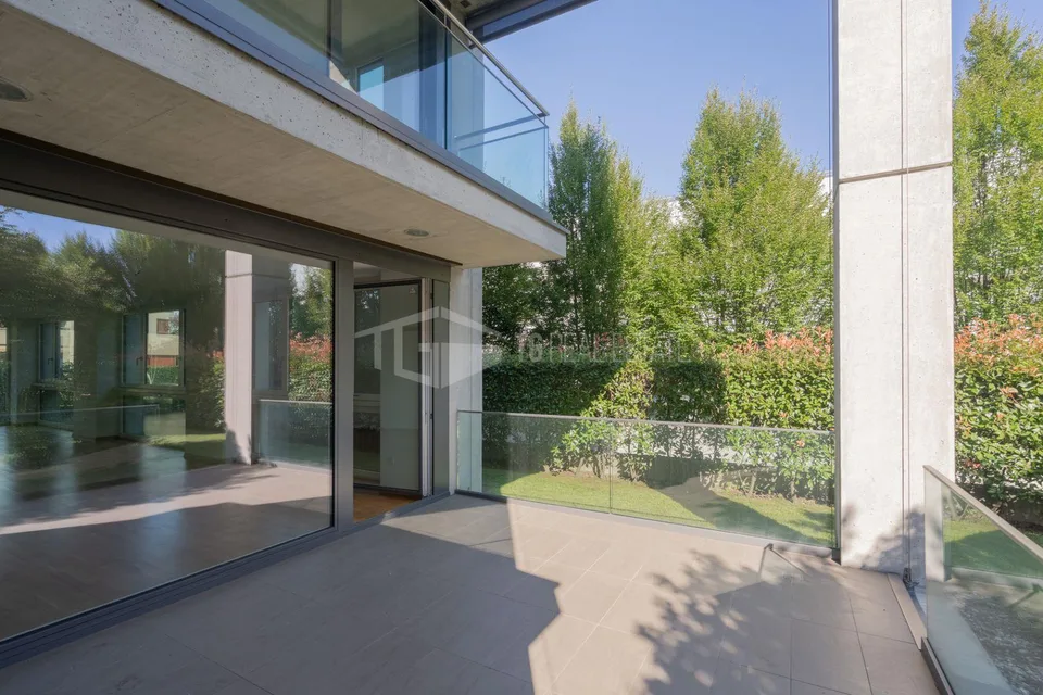 MODERNO DUPLEX DI 4.5 LOCALI