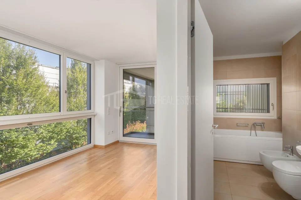 MODERNO DUPLEX DI 4.5 LOCALI